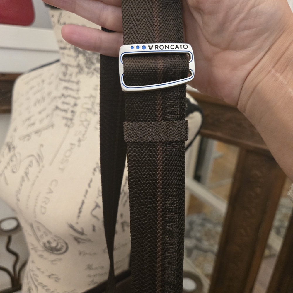 Roncato Correspondent Bag - Picture 6 of 16